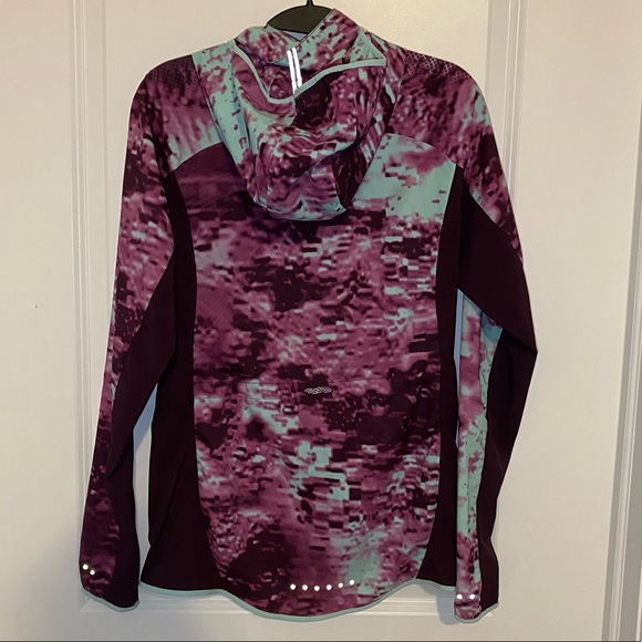 nike zip up jacket - Picture 2 of 3